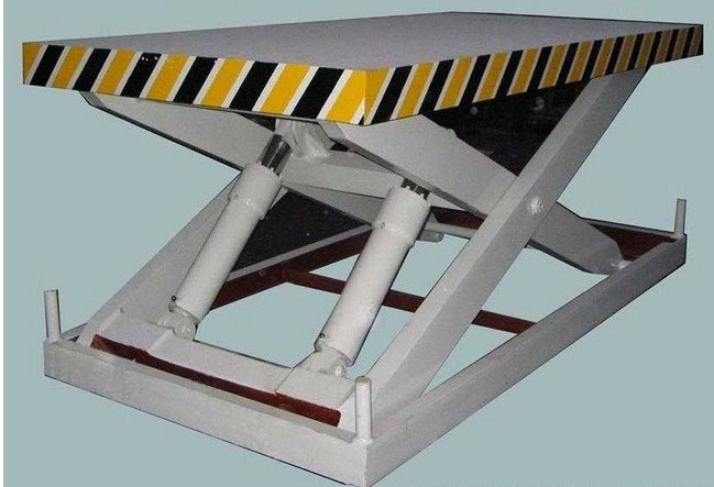 防爆升降臺(tái)的適用范圍和技術(shù)特點(diǎn) 防爆升降臺(tái)的適用范圍和技術(shù)特點(diǎn)